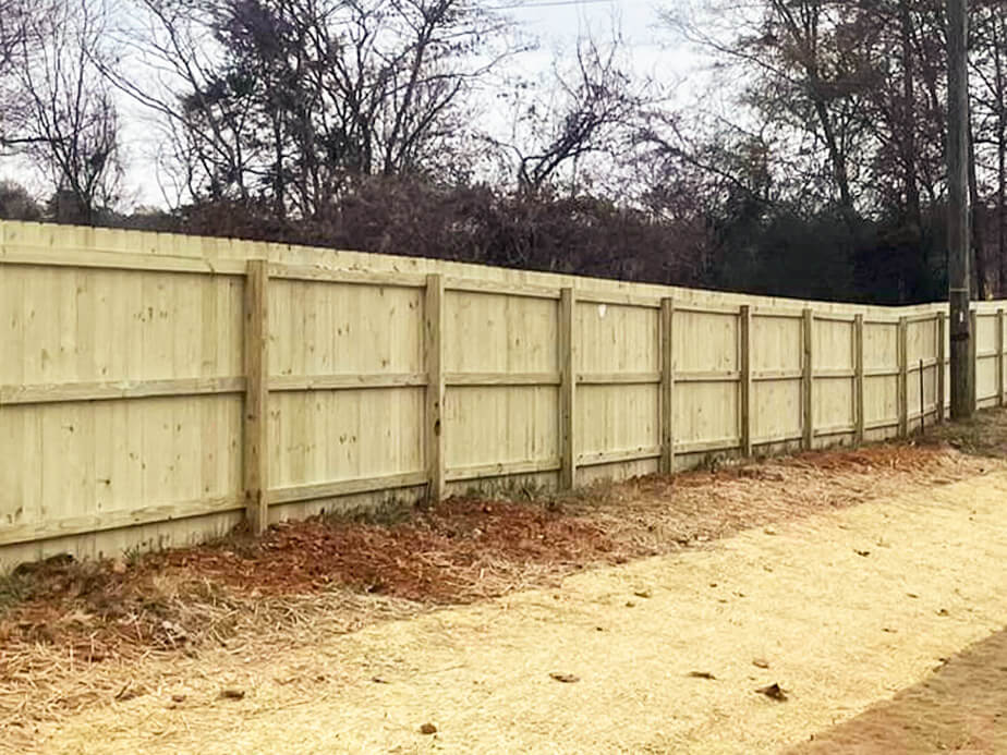 Commercial Wood Fence Company In Charlotte Metro Area