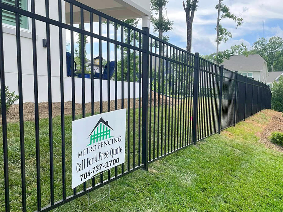Aluminum fence company in Charlotte Metro Area 